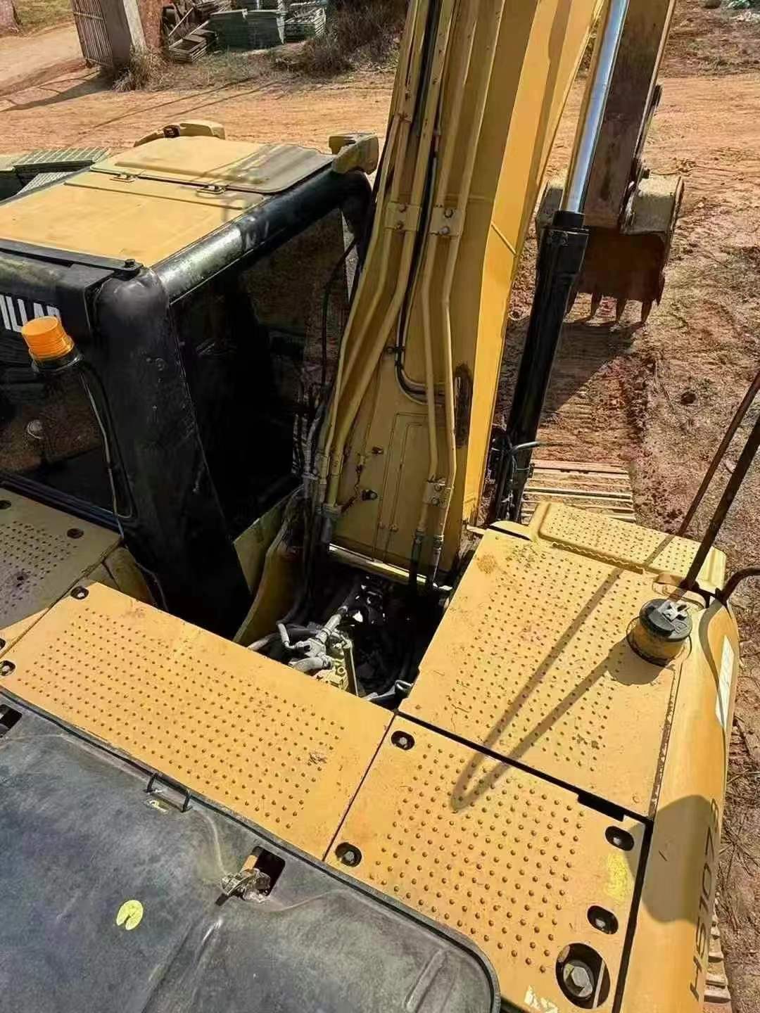 Buy Caterpillar 320D Used Excavator / 7 Used Caterpillar 320D Excavator 2016 Model / 7