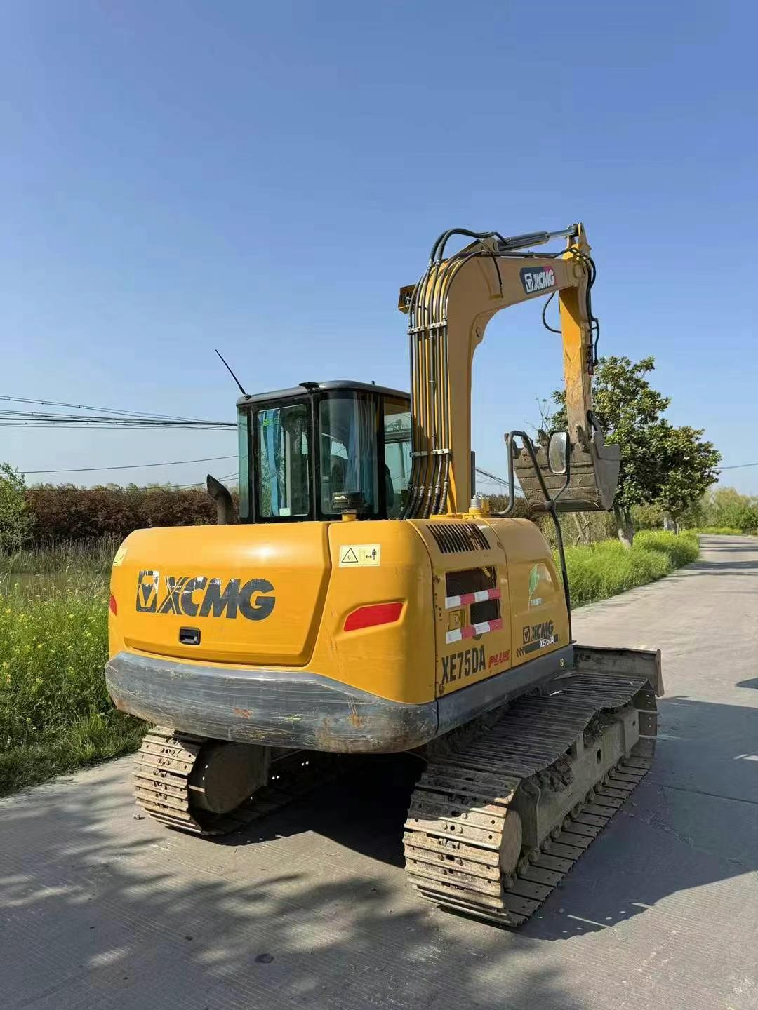 Buy XCMG XE75WD Used Excavator / 3 Used XCMG XE75WD Excavator 2021 Model / 3
