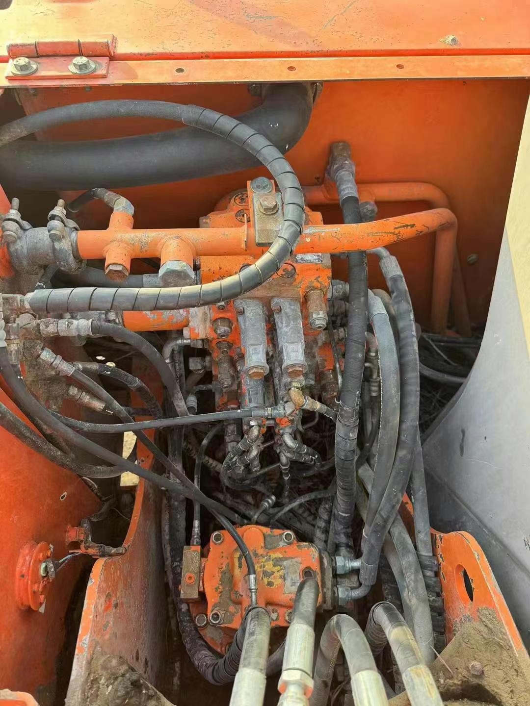 Buy Hitachi ZX70 Used Excavator / 6 Used Hitachi ZX70 Excavator 2011 Model / 6