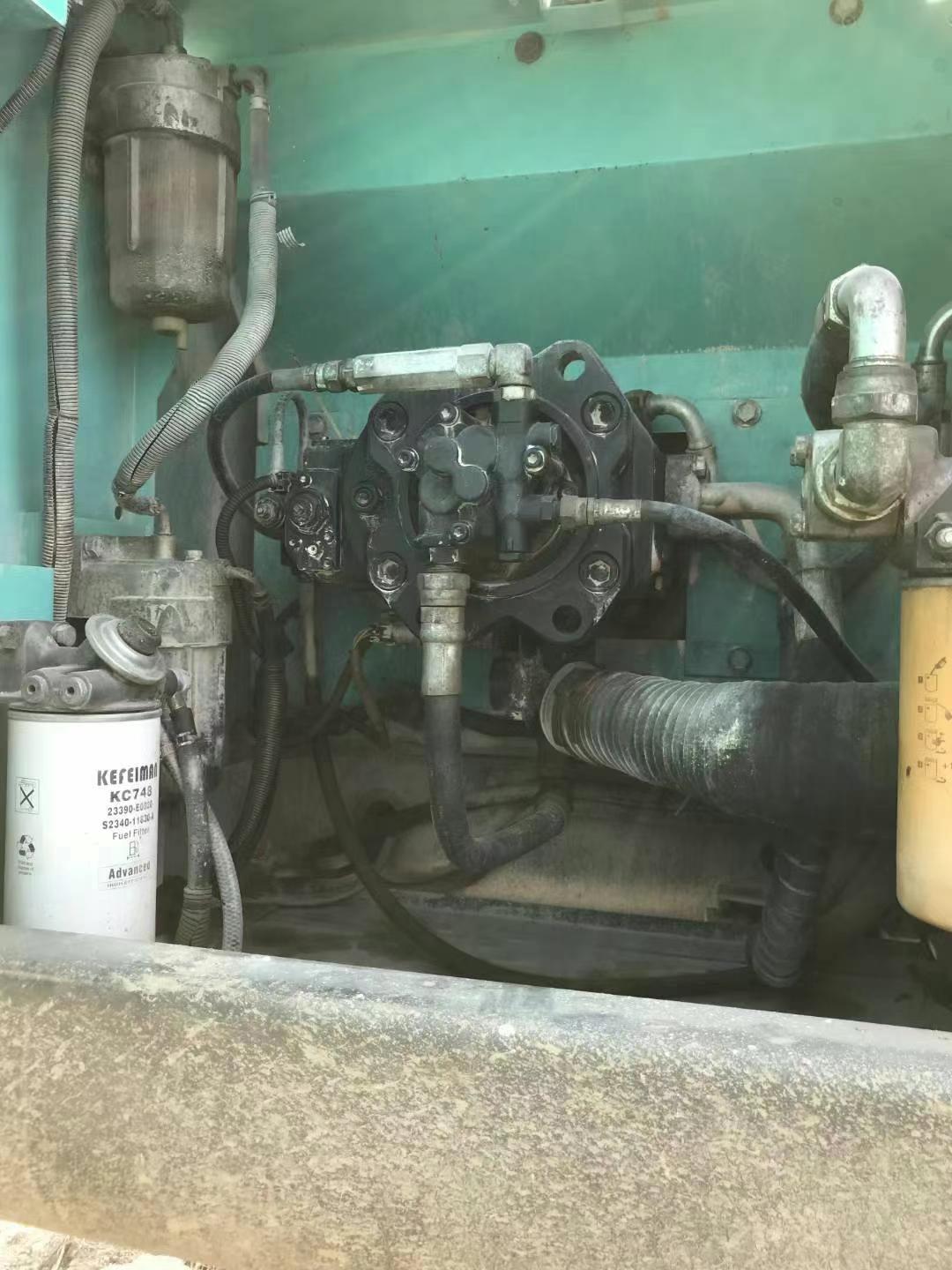 Buy Kobelco SK200 Used Excavator / 6 Used Kobelco SK200 Excavator 2016 Model / 6