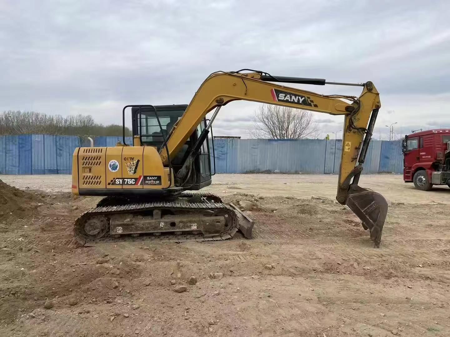 Buy Sany SY75C Used Excavator / 4 Used Sany SY75C Excavator 2016 Model / 4