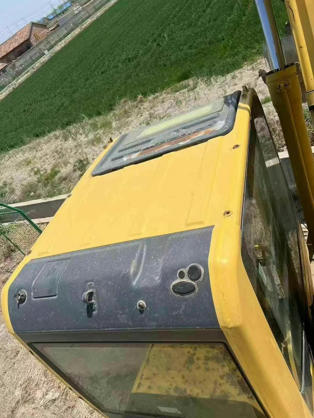 Buy Komatsu PC200-8 Used Excavator / 9 Used Komatsu PC200-8 Excavator 2010 Model / 9