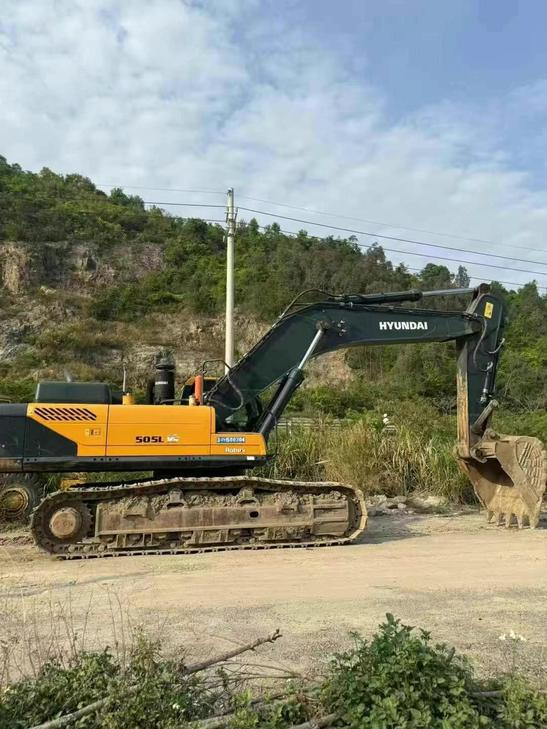 Buy Hyundai R505LVS Used Excavator / 1