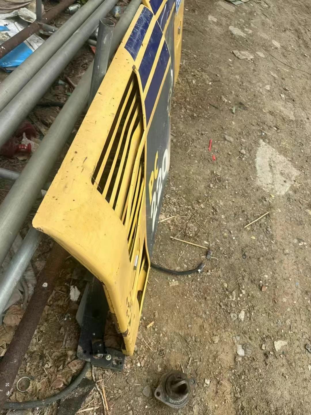 Buy Komatsu PC200-8 Used Excavator / 4 Used Komatsu PC200-8 Excavator 2016 Model / 4