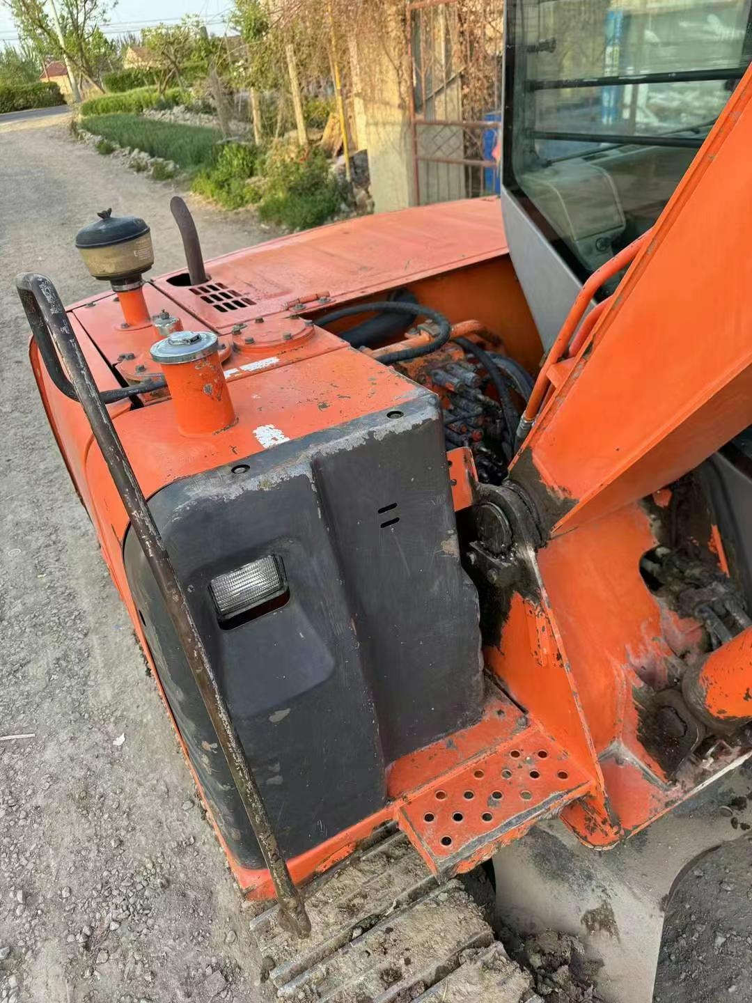 Buy Hitachi ZX70 Used Excavator / 8 Used Hitachi ZX70 Excavator 2011 Model / 8