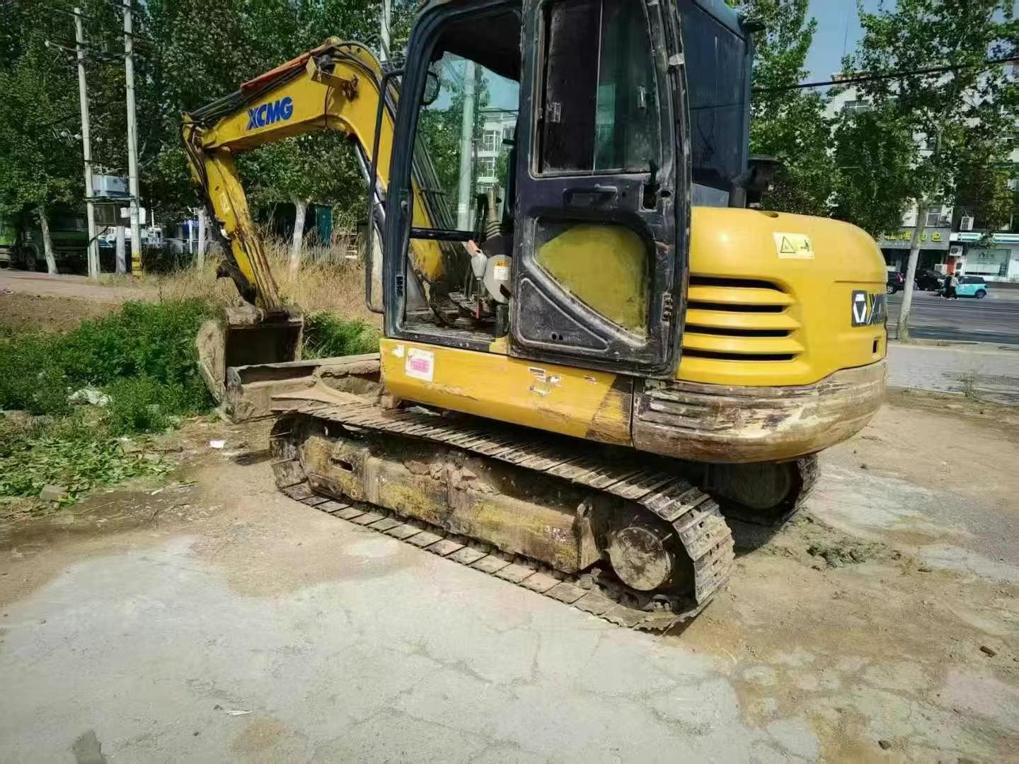 Buy XCMG XE60 Used Excavator / 1