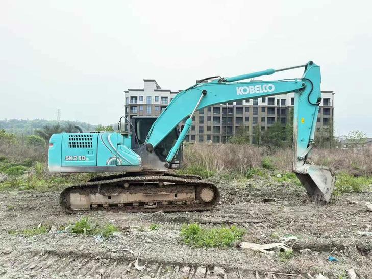 Buy Kobelco SK210 Used Excavator / 1