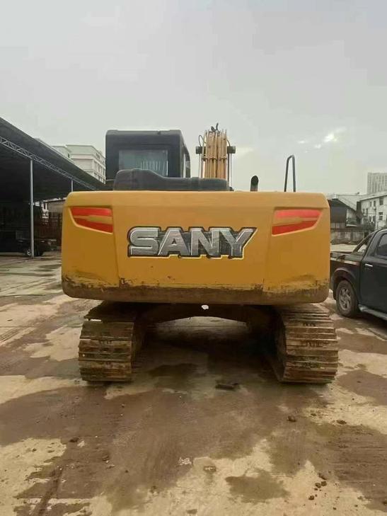 Buy Sany SY135 Used Excavator / 1