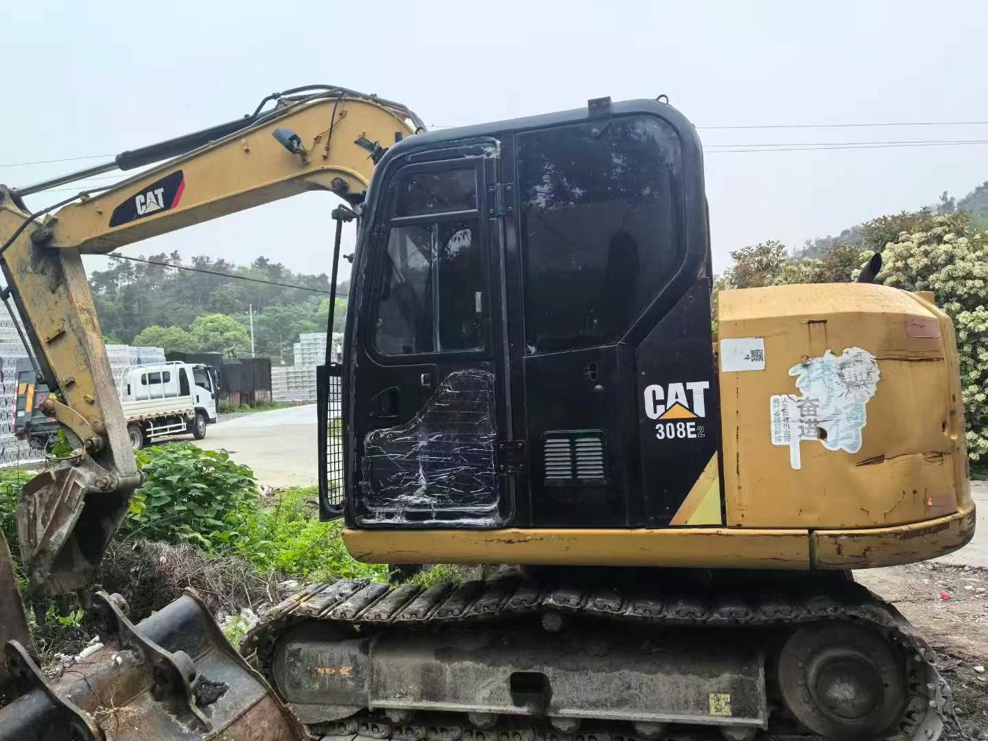 Buy Caterpillar 307V2 Used Excavator / 1