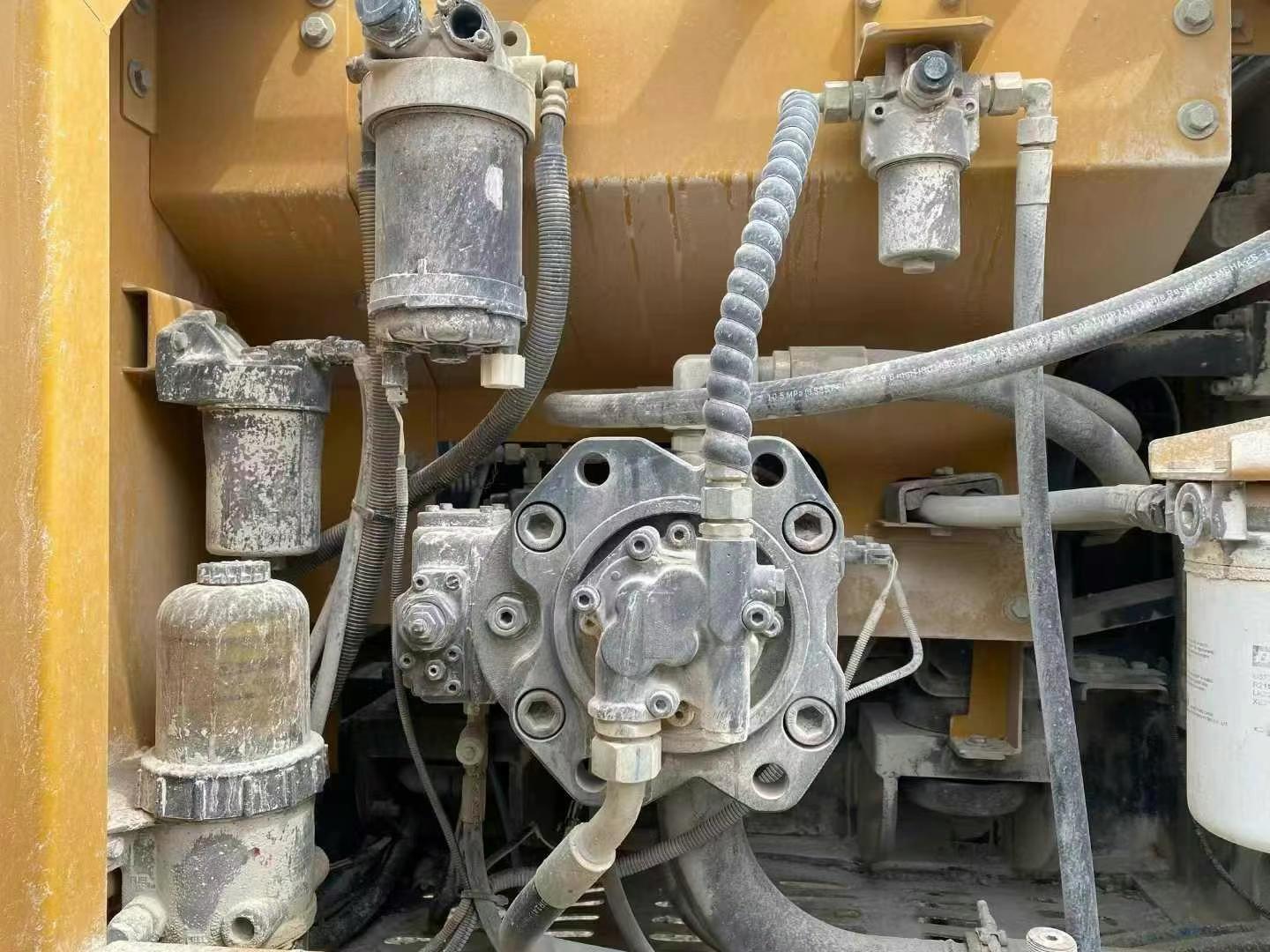 Buy XCMG LW200 Used Excavator / 3 Used XCMG LW200 Excavator 2018 Model / 3