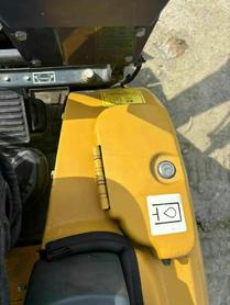 Buy XCMG LW220 Used Excavator / 8 Used XCMG LW220 Excavator 2020 Model / 8