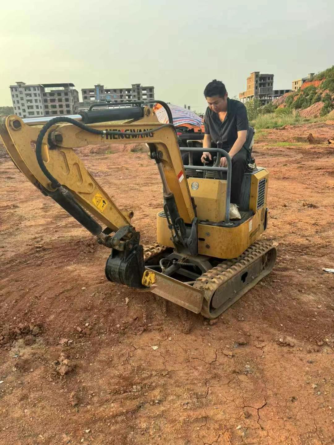 https://assets.gongji58.com/circle/2025-04-21/stvm2cuy361745196576.png?imageView2/0/w/2560/interlace/1