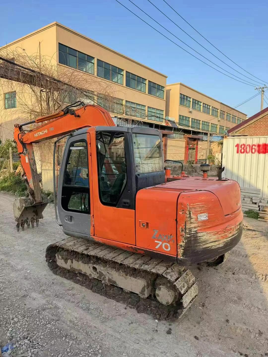 Buy Hitachi ZX70 Used Excavator / 3 Used Hitachi ZX70 Excavator 2011 Model / 3
