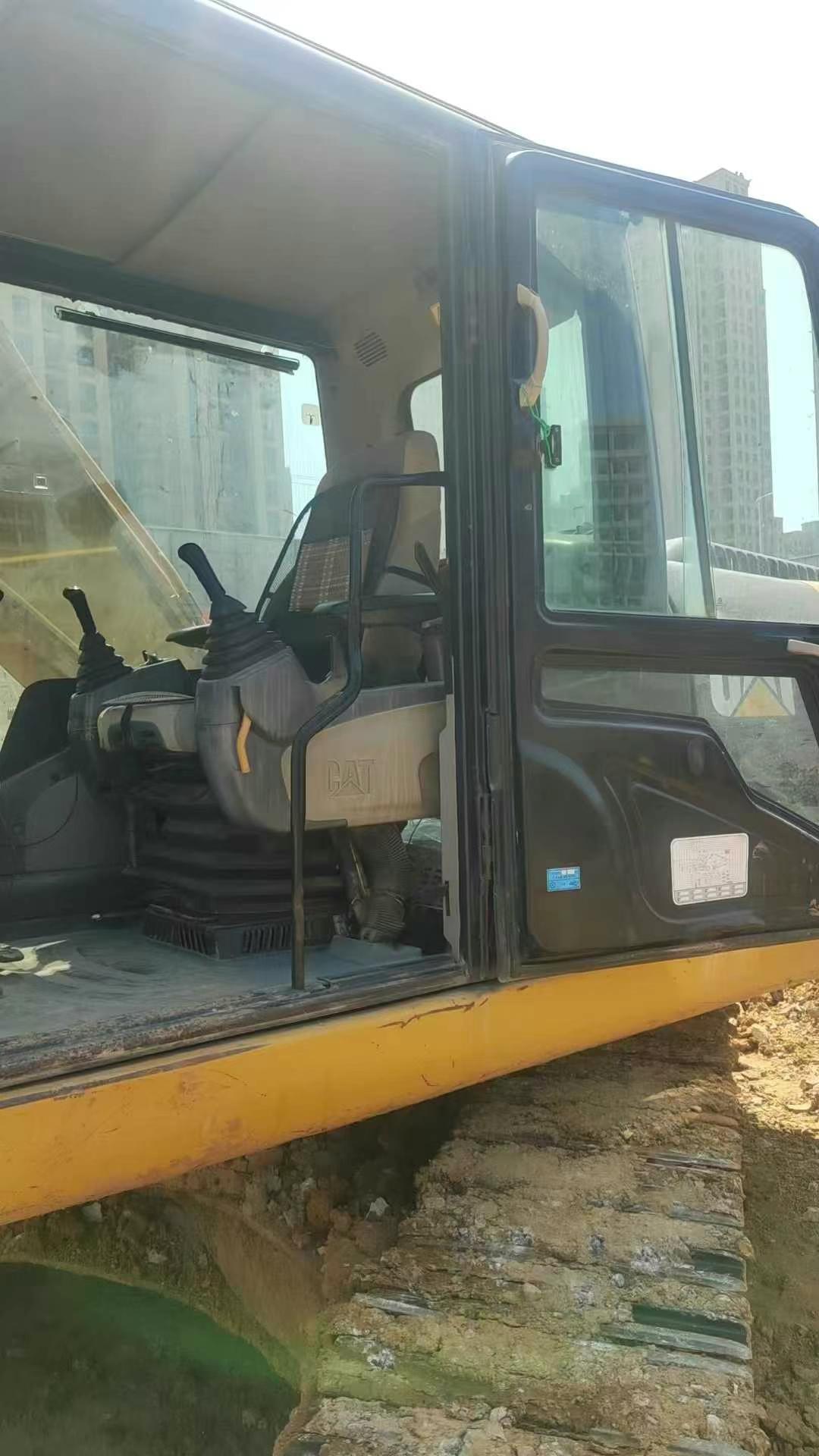 Buy Caterpillar 323DL Used Excavator / 4 Used Caterpillar 323DL Excavator 2011 Model / 4