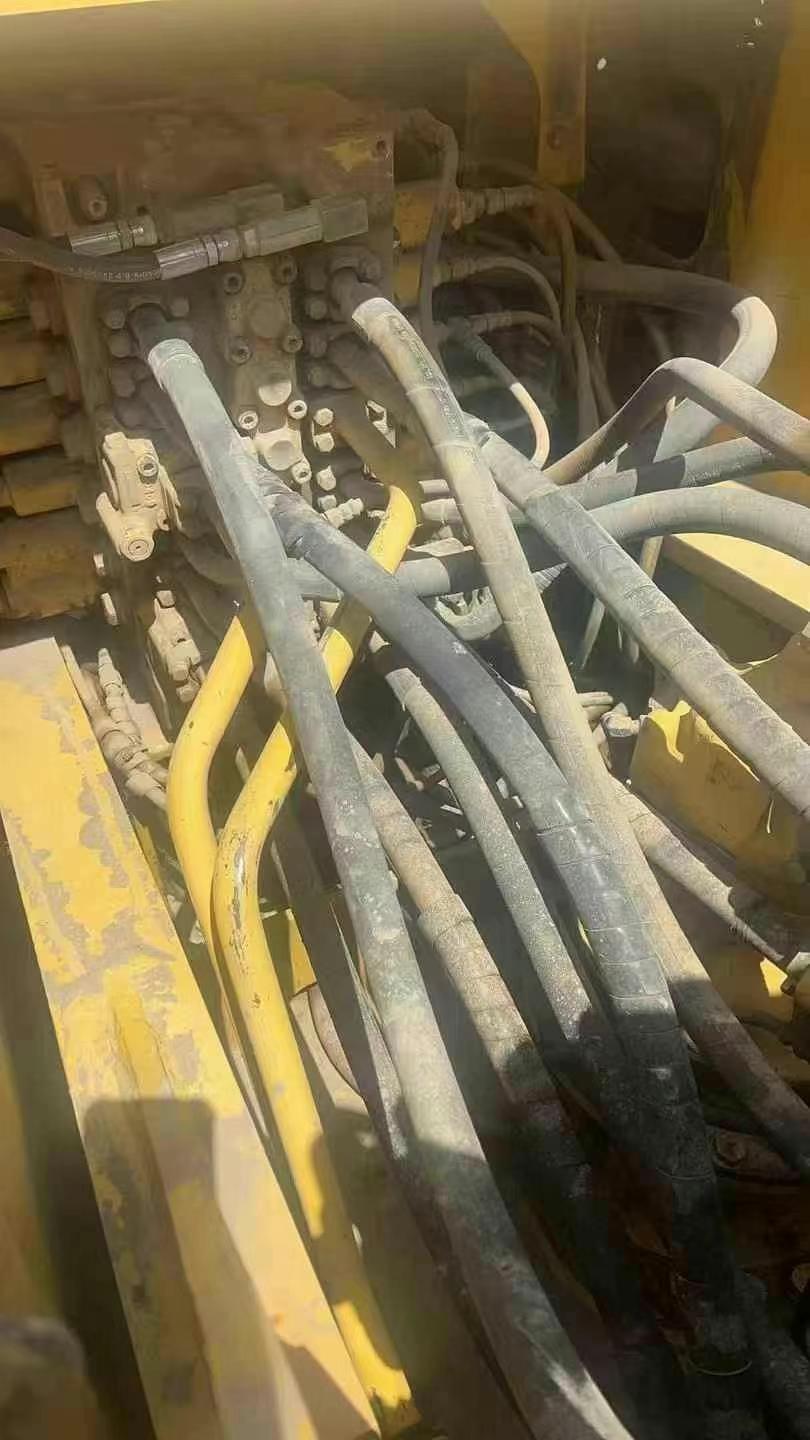 Buy Komatsu PC200-8 Used Excavator / 5 Used Komatsu PC200-8 Excavator 2010 Model / 5