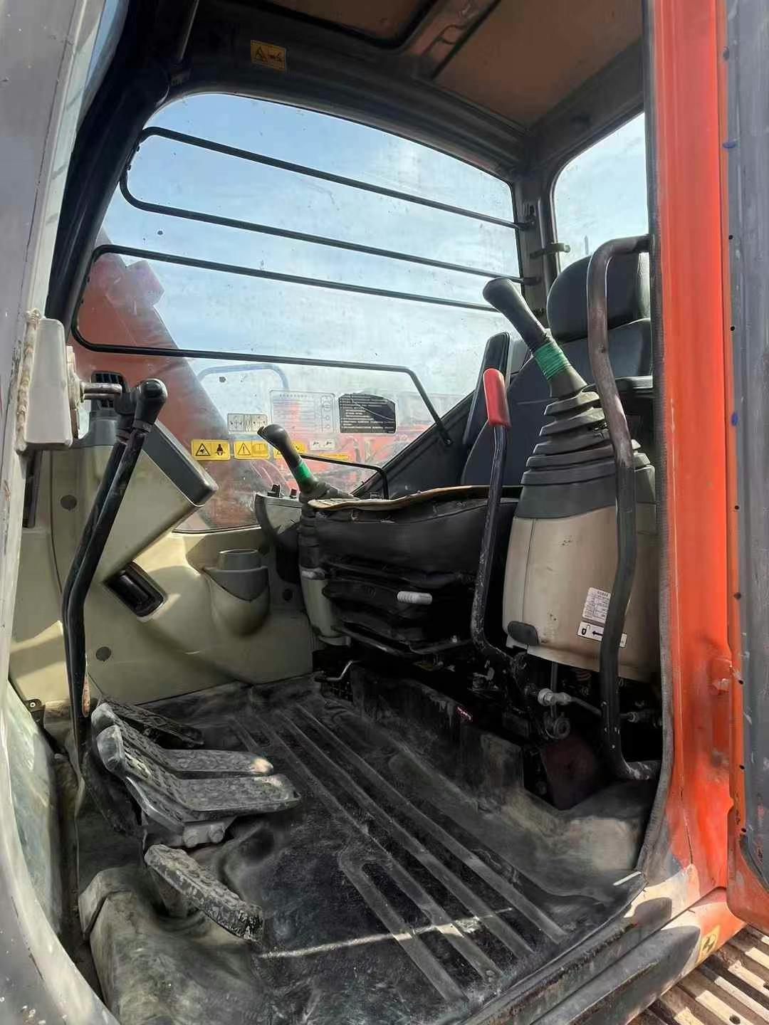 Buy Hitachi ZX60 Used Excavator / 4 Used Hitachi ZX60 Excavator 2010 Model / 4