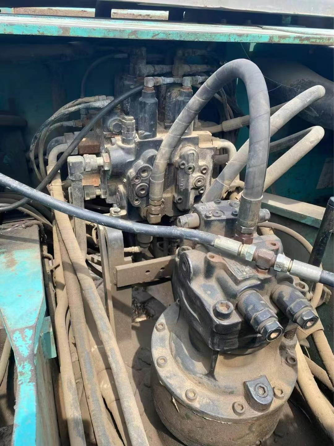 Buy Kobelco SK200-6E Used Excavator / 9 Used Kobelco SK200-6E Excavator 2016 Model / 9