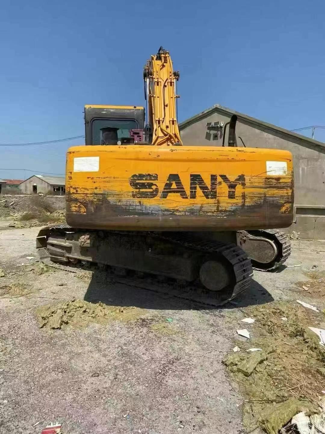 Buy Sany SY205C-8S Used Excavator / 2 Used Sany SY205C-8S Excavator 2011 Model / 2