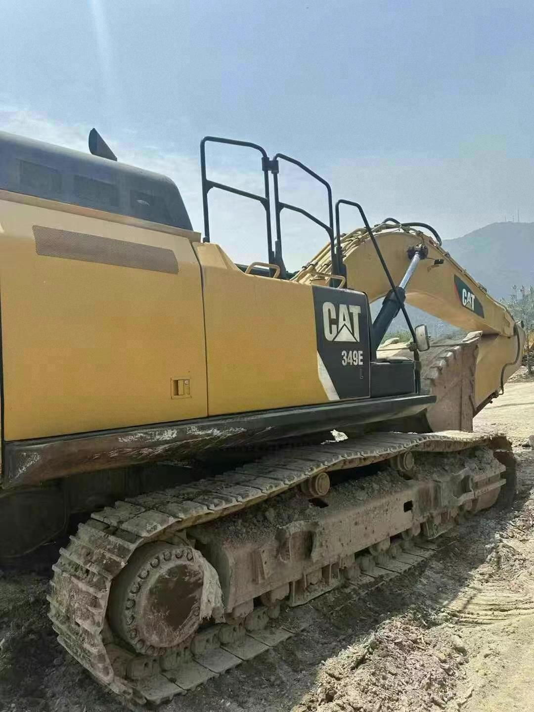 Buy Caterpillar 349E Used Excavator / 1