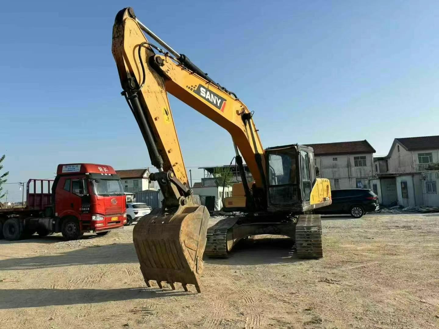 Buy Sany SY215ACE Used Excavator / 6 Used Sany SY215ACE Excavator 2015 Model / 6