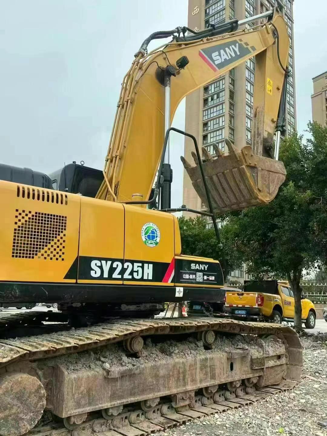 Buy Sany SY205H Used Excavator / 3 Used Sany SY205H Excavator 2021 Model / 3