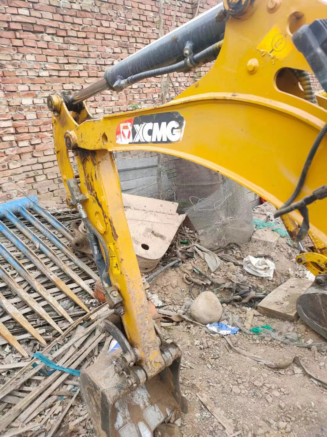 Buy XCMG XE17U Used Excavator / 4 Used XCMG XE17U Excavator 2016 Model / 4