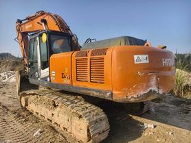 Buy Hitachi ZW330 Used Excavator / 4 Used Hitachi ZW330 Excavator 2010 Model / 4
