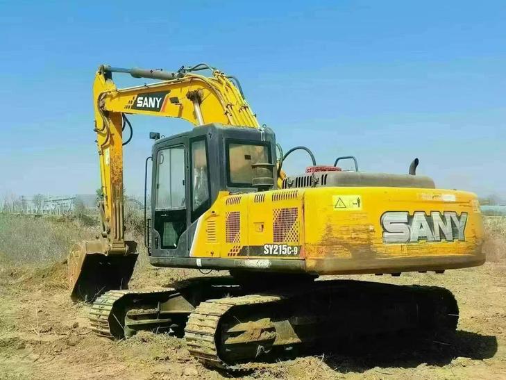 Buy Sany SY215ACE Used Excavator / 1