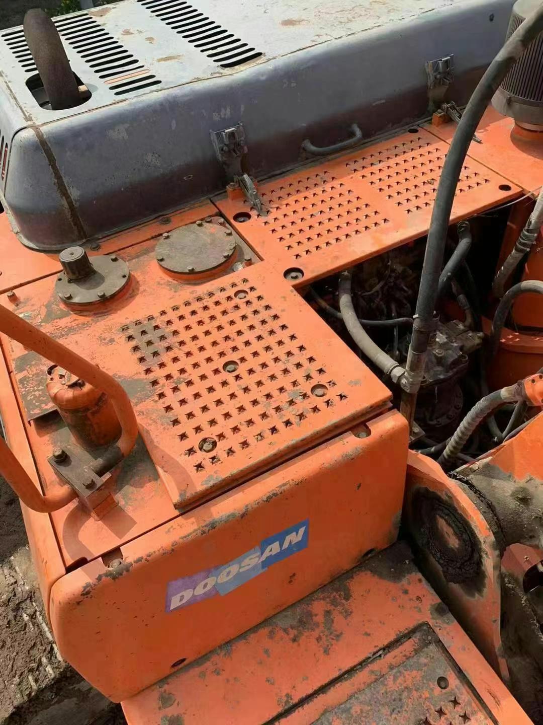 Buy Doosan DX15 Used Excavator / 9 Used Doosan DX15 Excavator 2012 Model / 9