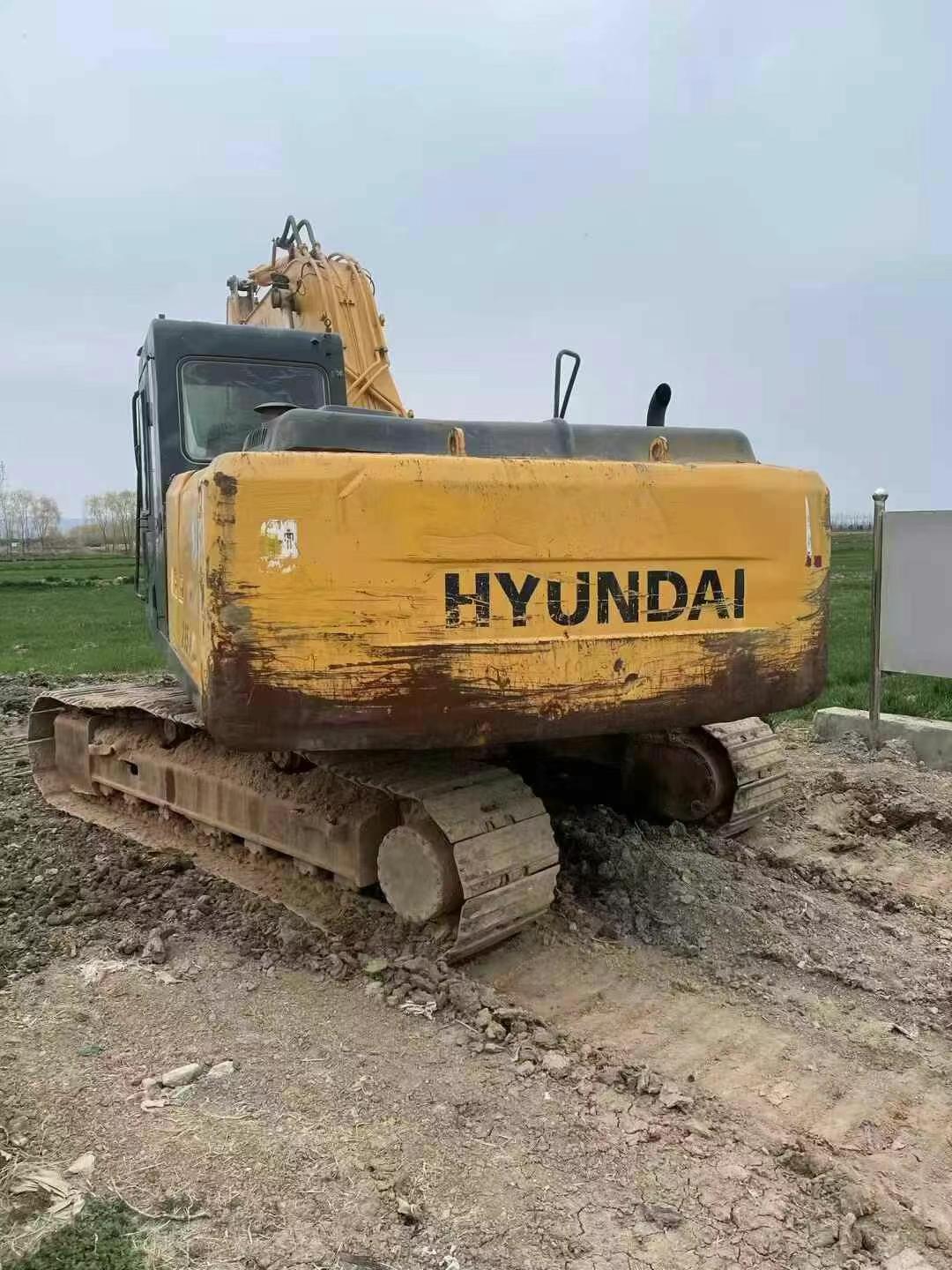 Buy Hyundai R215-7 Used Excavator / 2 Used Hyundai R215-7 Excavator 2013 Model / 2