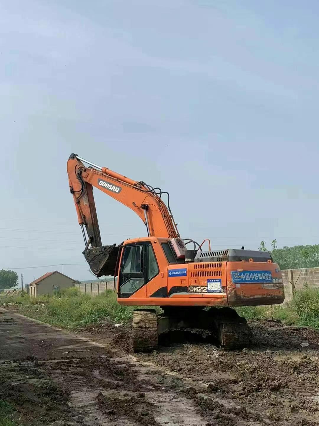 Buy Doosan DX15 Used Excavator / 6 Used Doosan DX15 Excavator 2012 Model / 6
