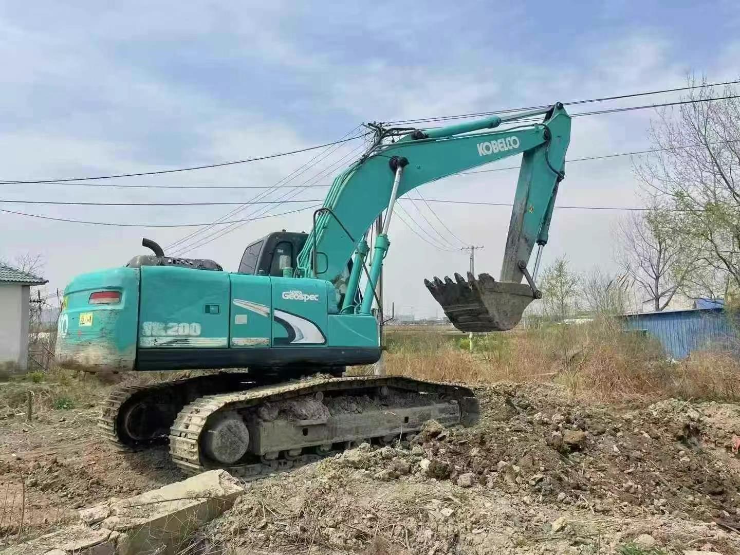 Buy Kobelco SK200 Used Excavator / 3 Used Kobelco SK200 Excavator 2013 Model / 3