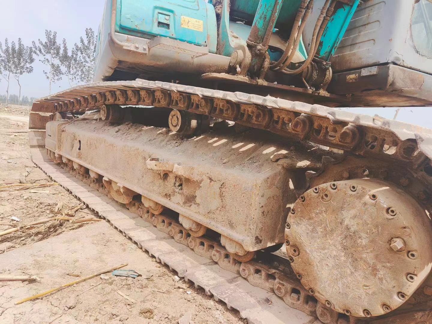 Buy Kobelco SK200-6E Used Excavator / 3 Used Kobelco SK200-6E Excavator 2016 Model / 3