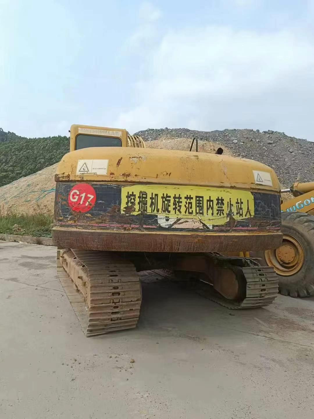 Buy Caterpillar 320C Used Excavator / 1