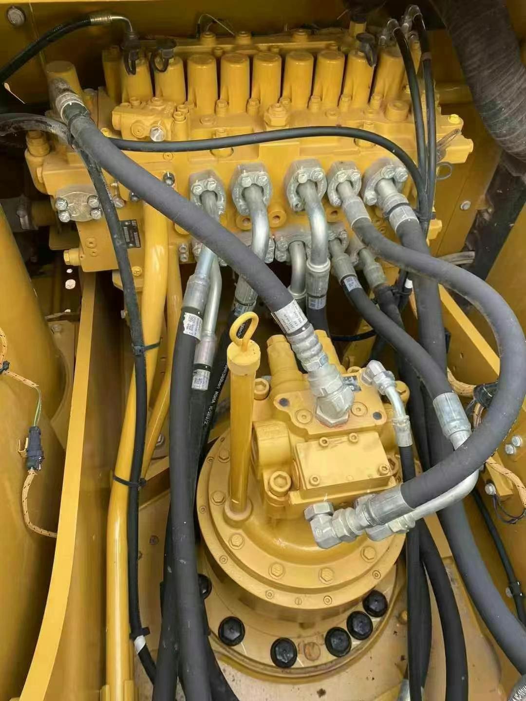 Buy Caterpillar 323 Used Excavator / 6 Used Caterpillar 323 Excavator 2021 Model / 6