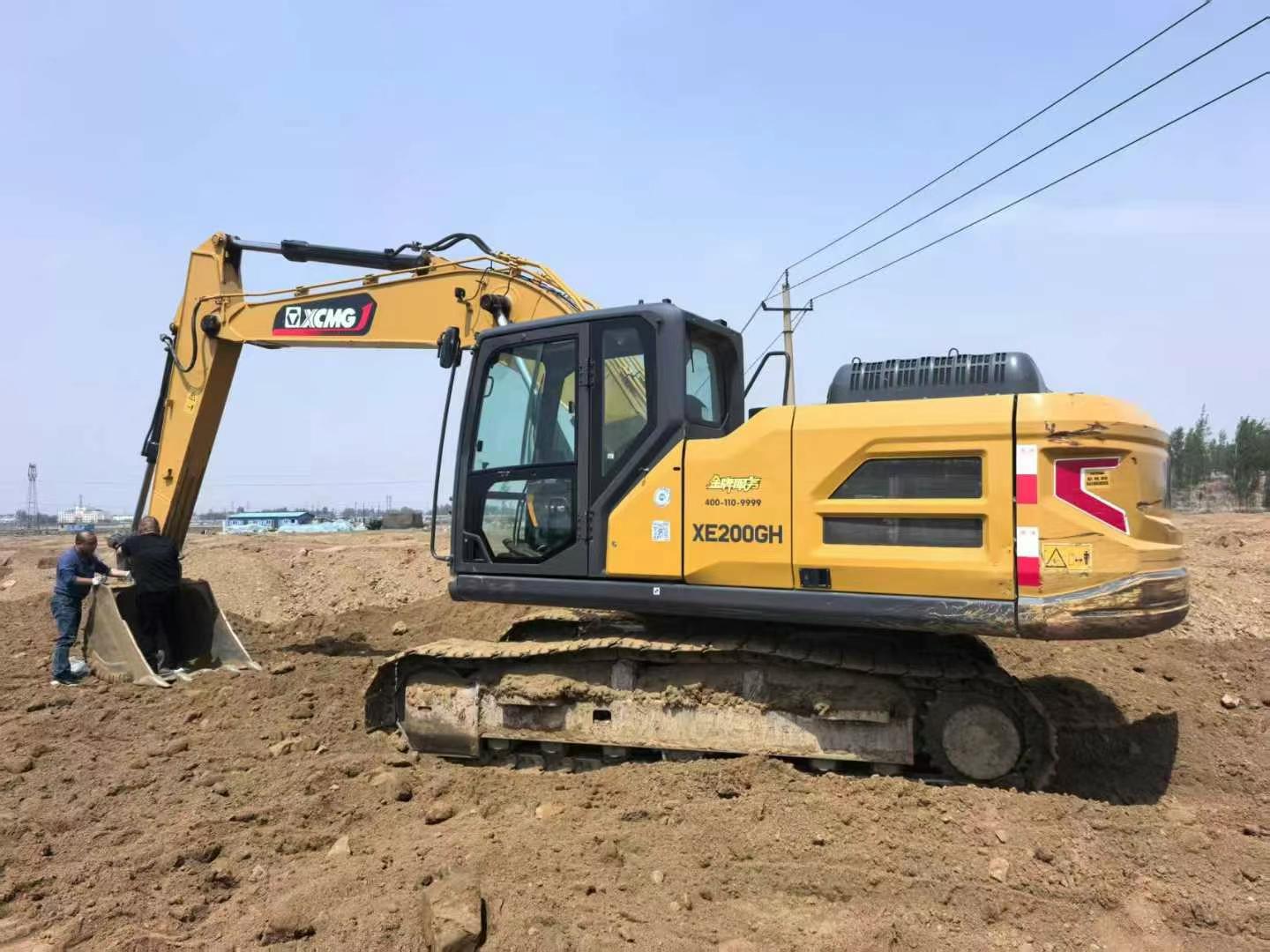 Buy XCMG LW200 Used Excavator / 1