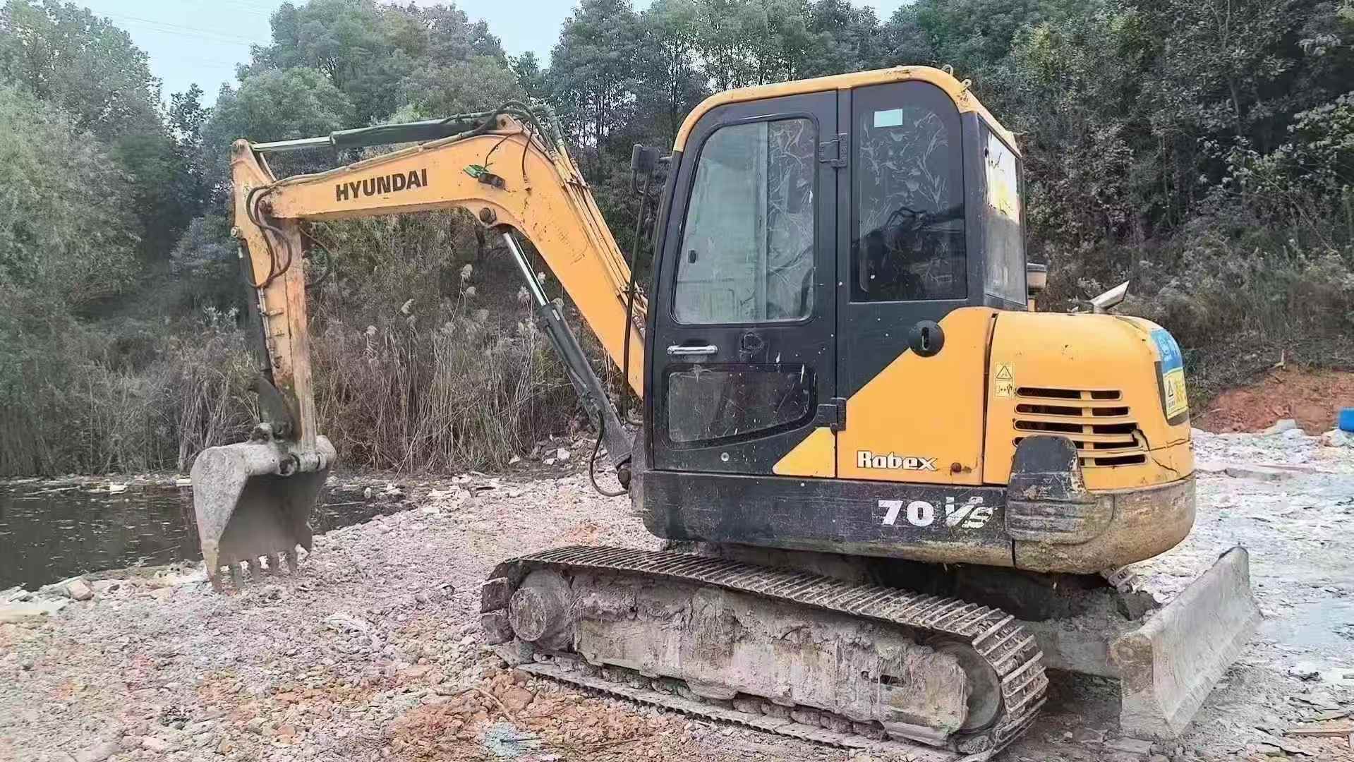 Buy Hyundai HX60 Used Excavator / 3 Used Hyundai HX60 Excavator 2018 Model / 3