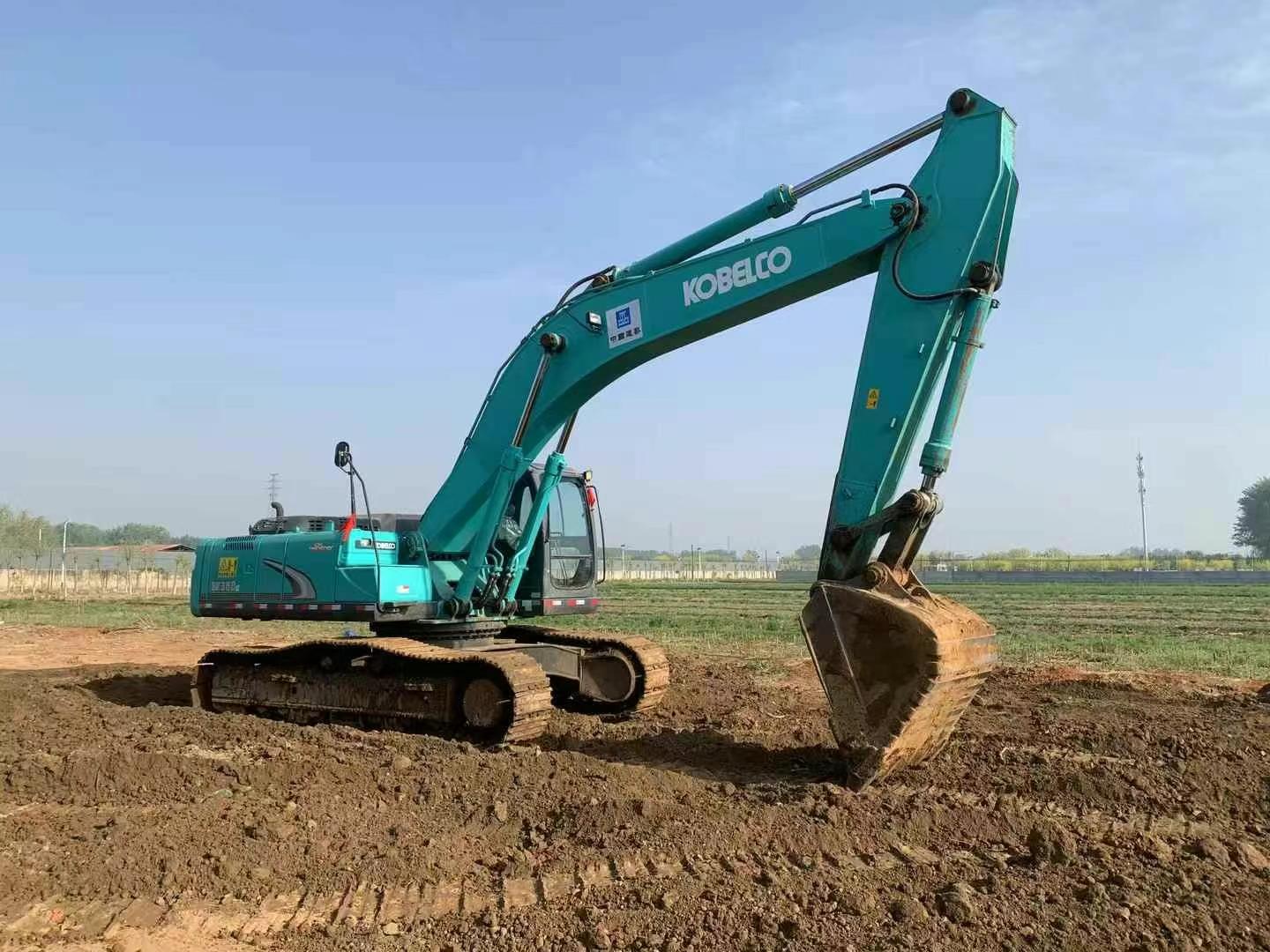 Buy Kobelco SK330 Used Excavator / 1