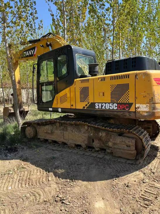 Buy Sany SY205H Used Excavator / 1