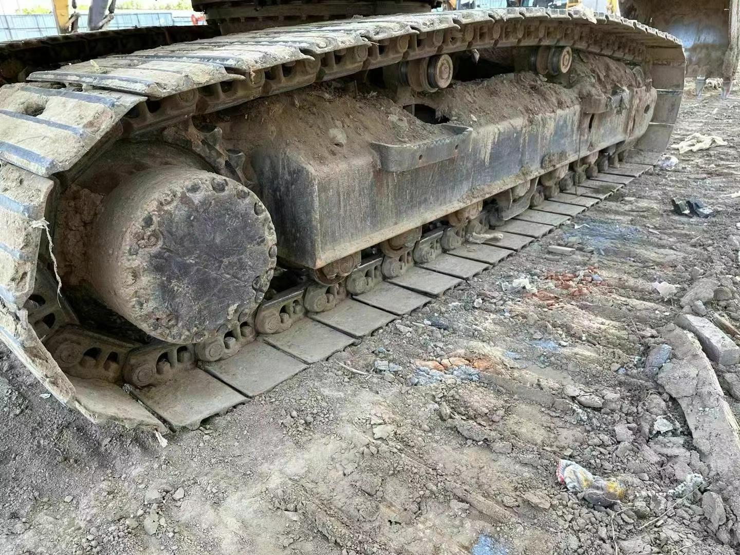 Buy Komatsu PC200 Used Excavator / 6 Used Komatsu PC200 Excavator 2016 Model / 6