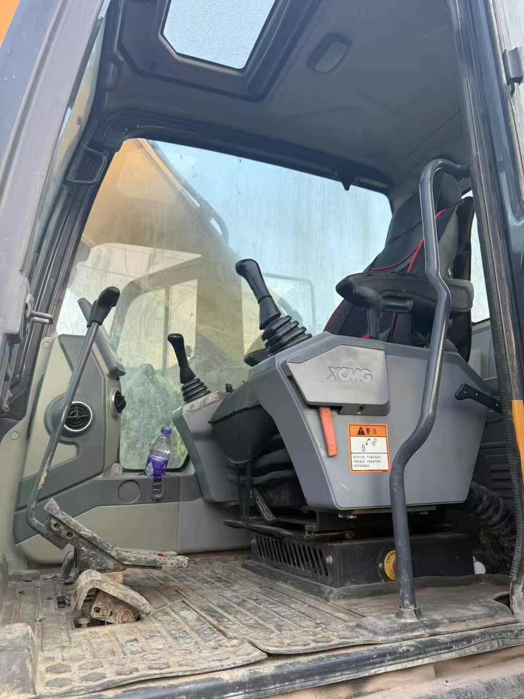 Buy XCMG XE370 Used Excavator / 5 Used XCMG XE370 Excavator 2021 Model / 5