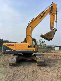 Buy Hyundai R225LC-9V Used Excavator / 4 Used Hyundai R225LC-9V Excavator 2016 Model / 4