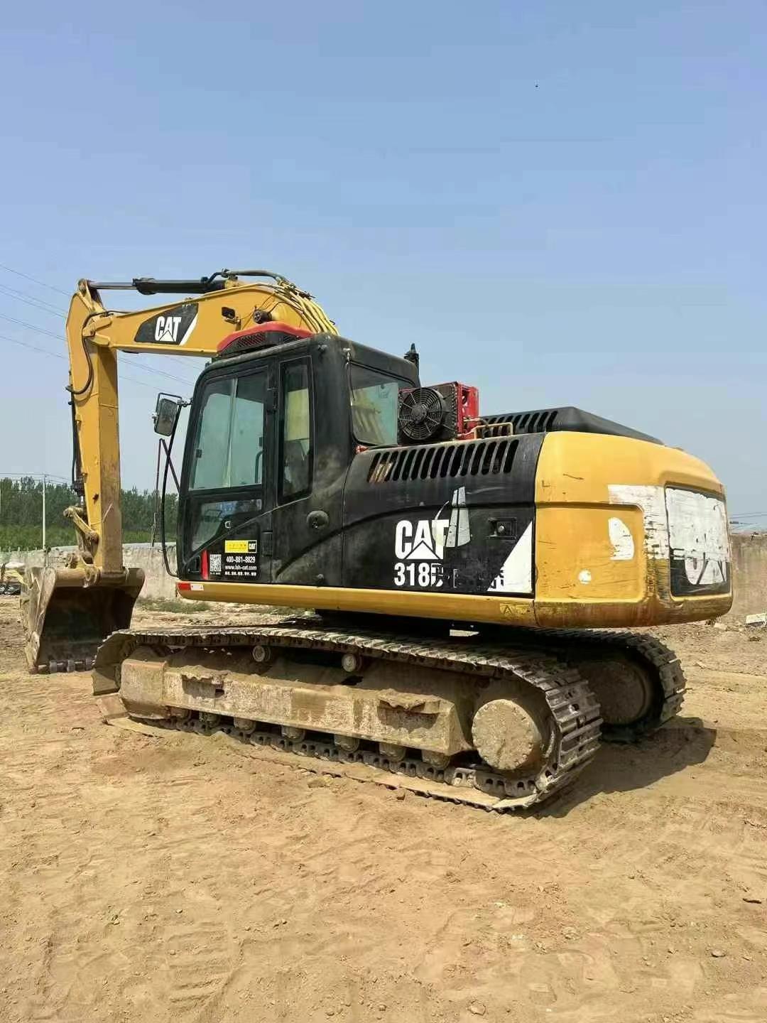 Buy Caterpillar CT18 Used Excavator / 2 Used Caterpillar CT18 Excavator 2016 Model / 2