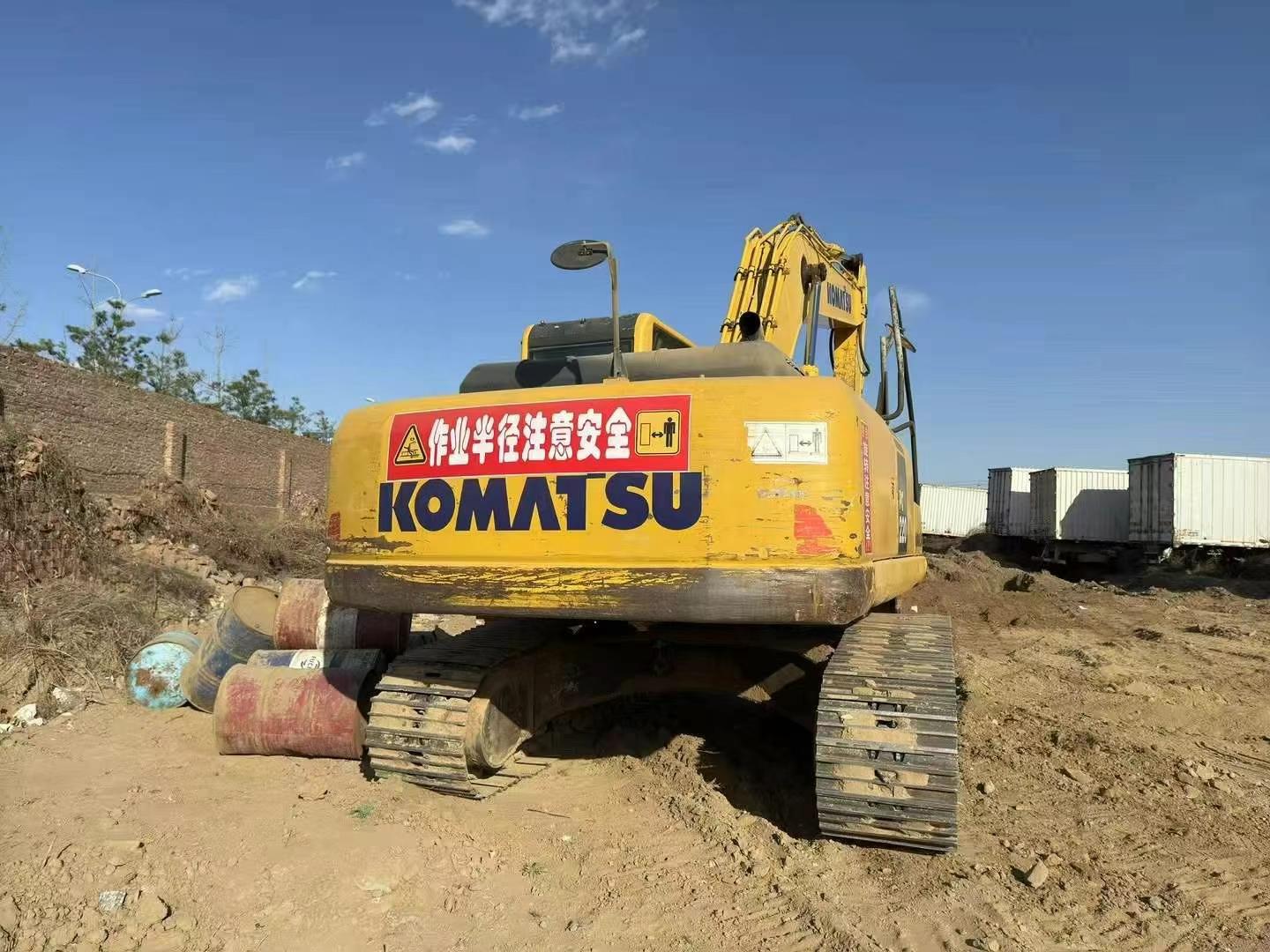 Buy Komatsu PC220 Used Excavator / 7 Used Komatsu PC220 Excavator 2017 Model / 7