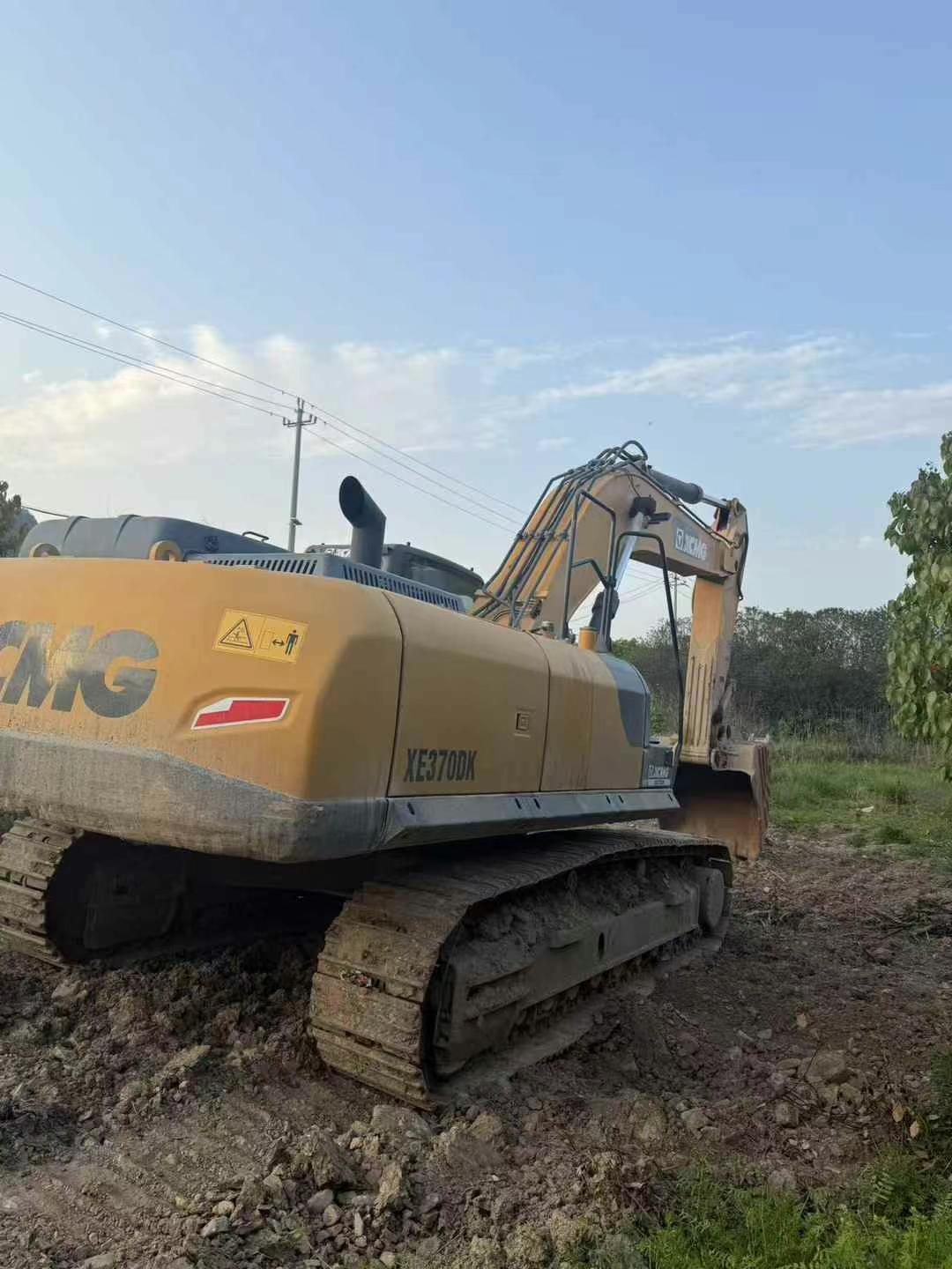 Buy XCMG XE370 Used Excavator / 1
