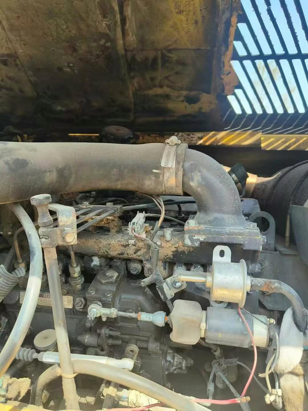 Buy Komatsu PC60-7 Used Excavator / 8 Used Komatsu PC60-7 Excavator 2010 Model / 8