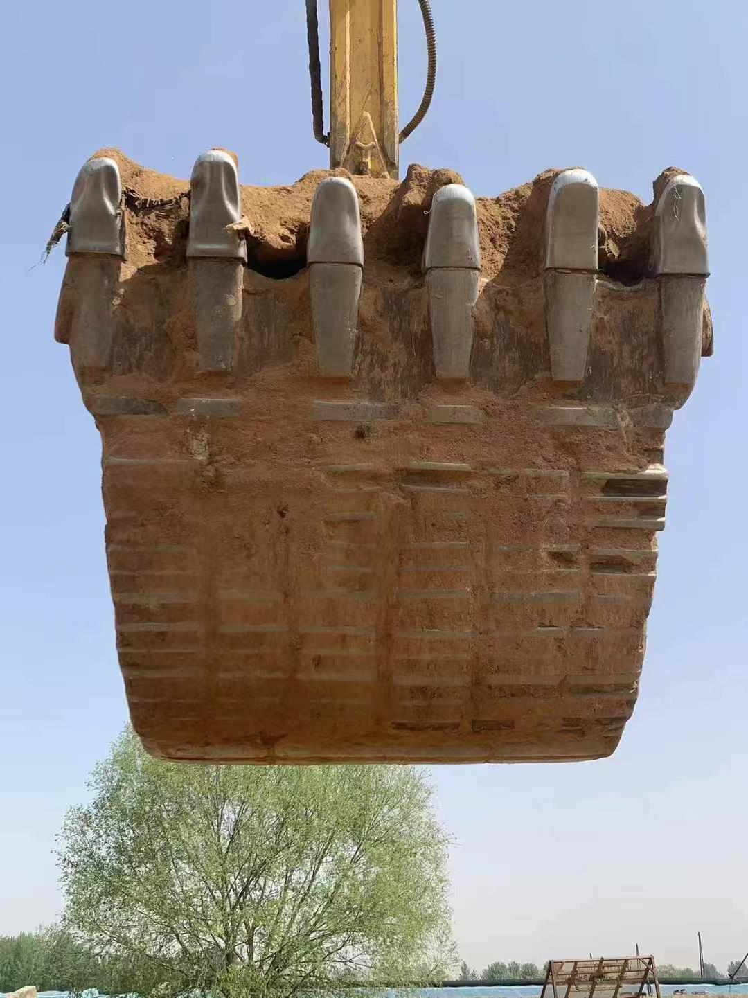 Buy Komatsu PC60-7 Used Excavator / 8 Used Komatsu PC60-7 Excavator 2016 Model / 8