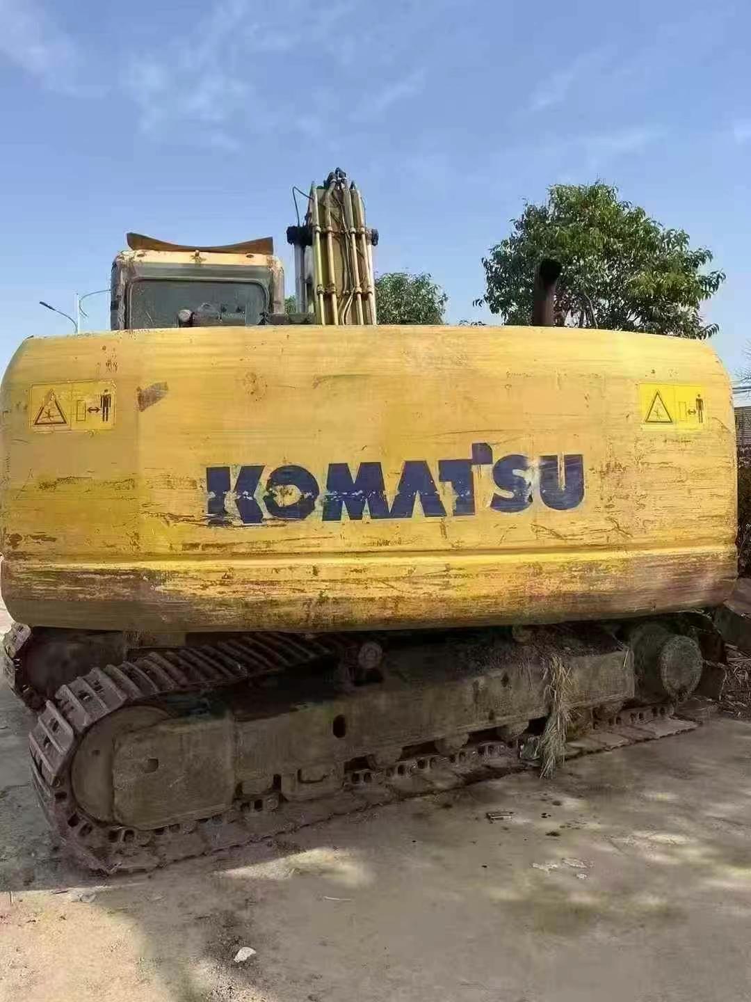 Buy Komatsu PW200-7 Used Excavator / 1