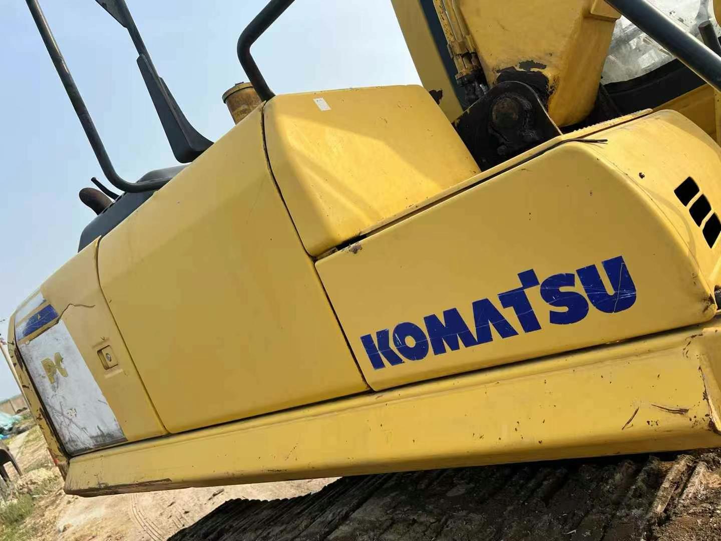 Buy Komatsu PC210 Used Excavator / 4 Used Komatsu PC210 Excavator 2010 Model / 4