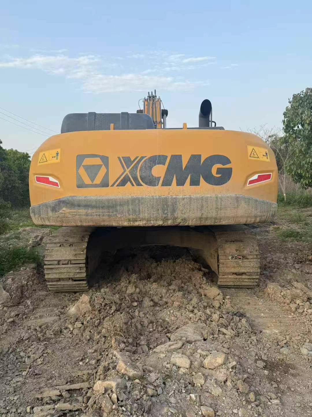 Buy XCMG XE370 Used Excavator / 4 Used XCMG XE370 Excavator 2021 Model / 4